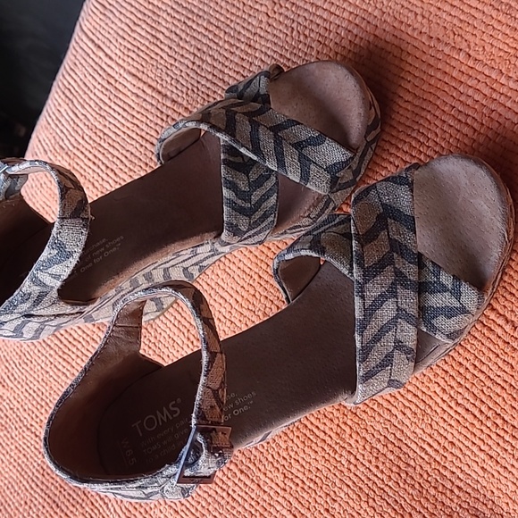 TOMS Wedge Sandal Boho Style Size 6.5 - Picture 7 of 11